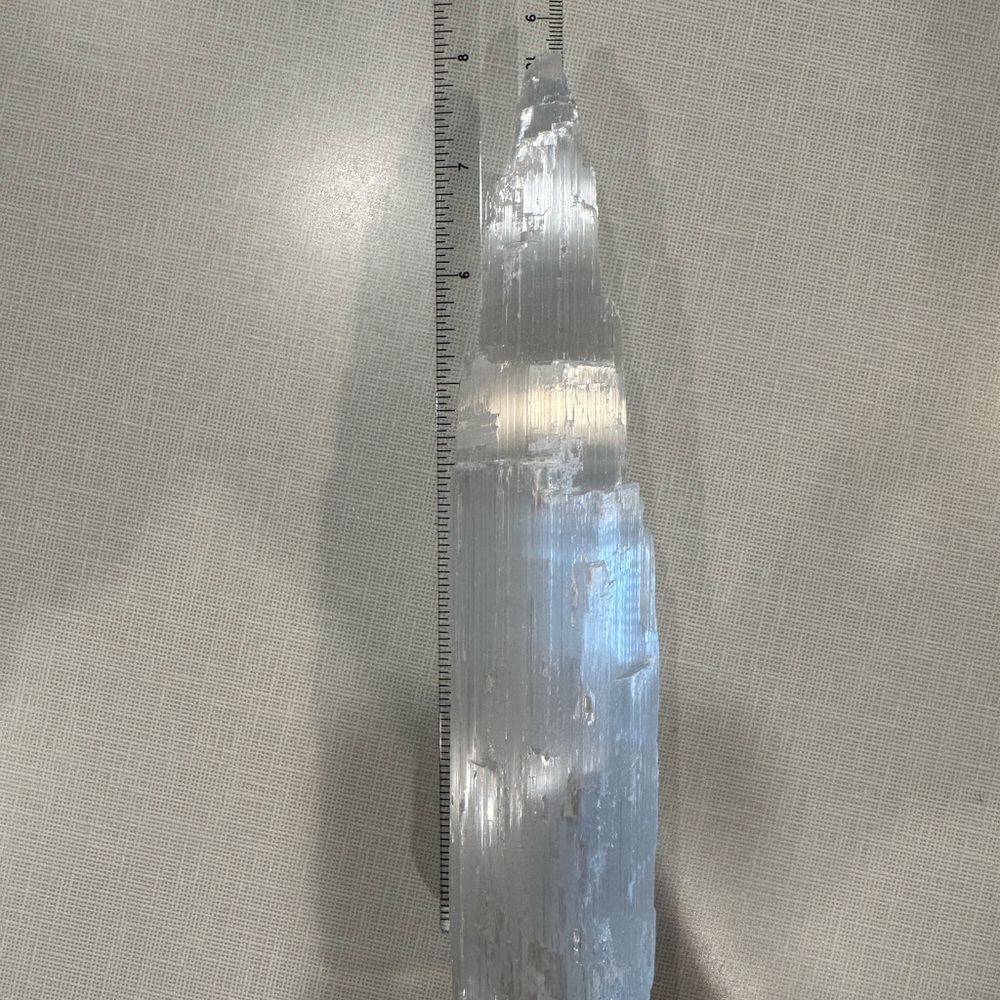 Crystal - Picture 5 of 5